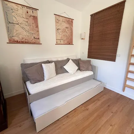 Petite maison indépendante Pensión Bury (Oise)