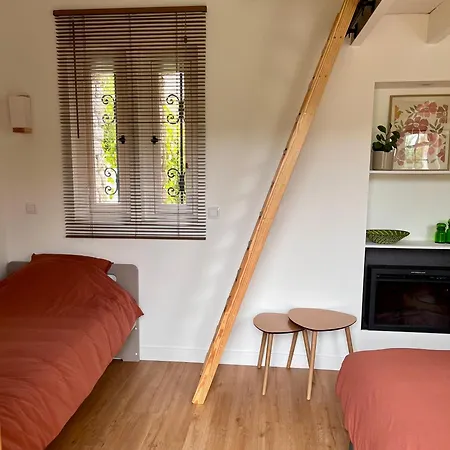 Гостевой дом Petite Maison Independante Bury (Oise)